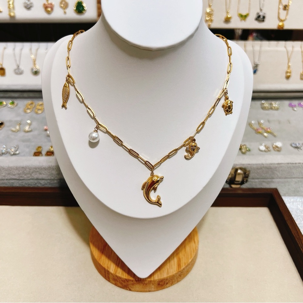 ✨ Cute ocean charm stainless steel necklace - Picture 7 of 10